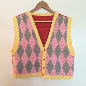 ✨hand-made✨ crochet diamond checkered sweater-vest